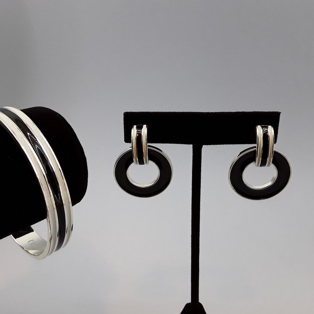 Chaps Bracelet Earrings Set Black White Silver